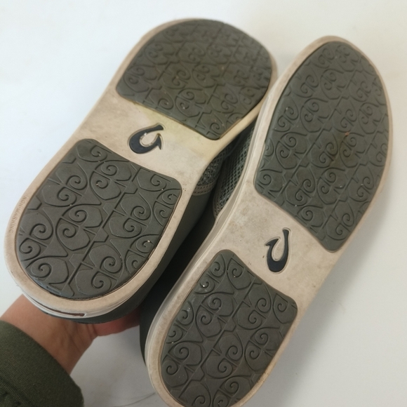 OLUKAI Gray Palm Tree Design Slip-On Loafers Shoes for Women's Size 10 Casual - Picture 8 of 10